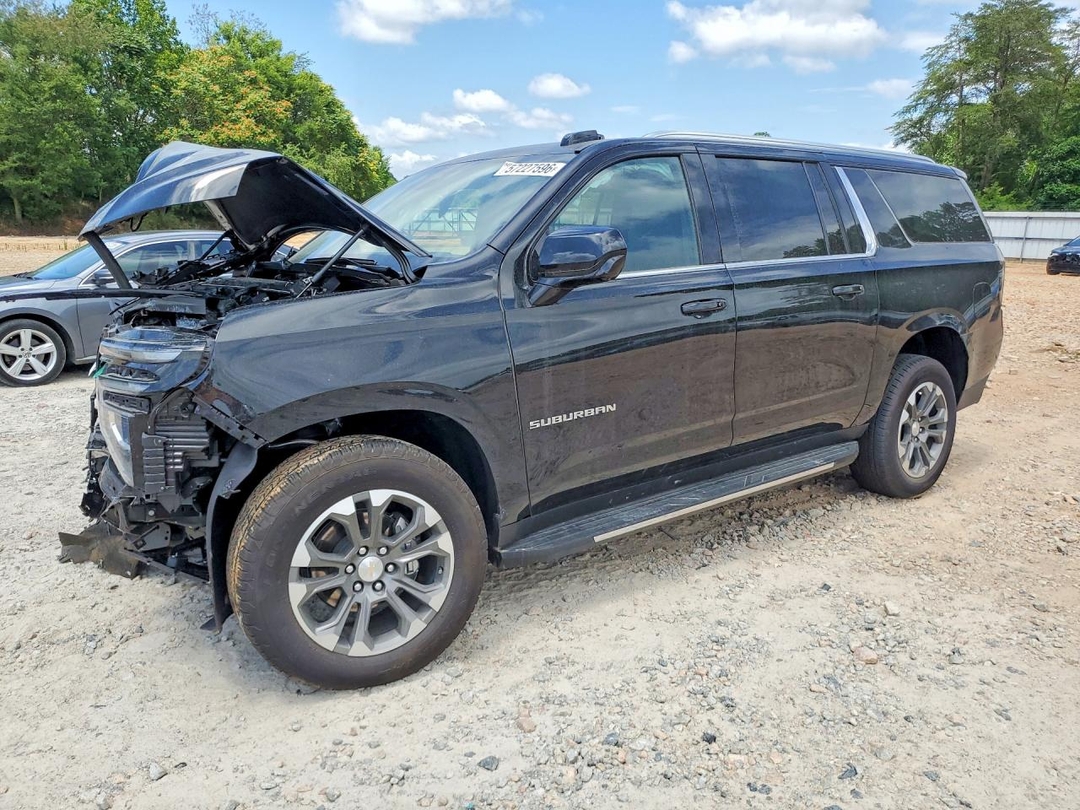 Вид 2025 CHEVROLET SUBURBAN K1500 LS, угол 1