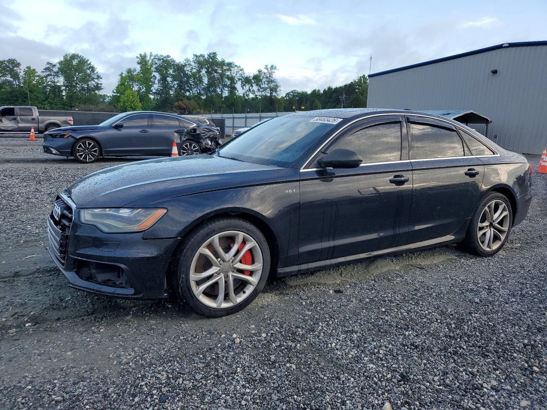 منظر 2014 AUDI S6، زاوية 1