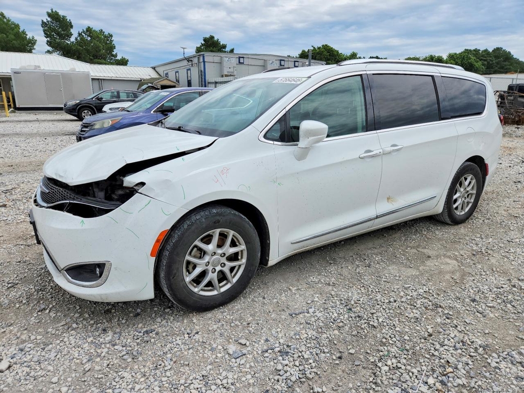 Вид 2020 CHRYSLER PACIFICA TOURING L, угол 1