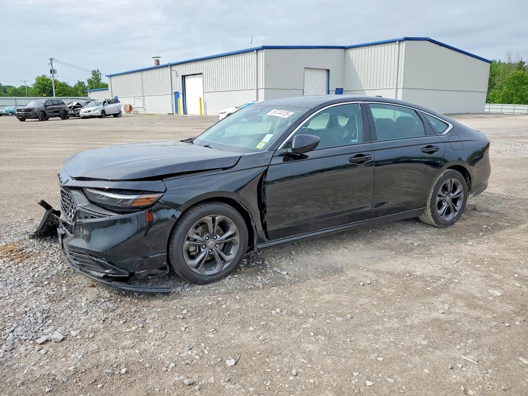 Vue de 2023 HONDA ACCORD EX, angle 1
