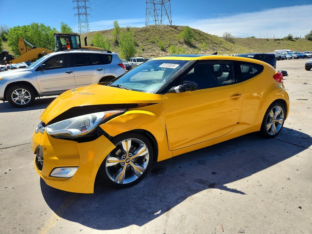 Vista de 2012 HYUNDAI VELOSTER BASE, ángulo 1