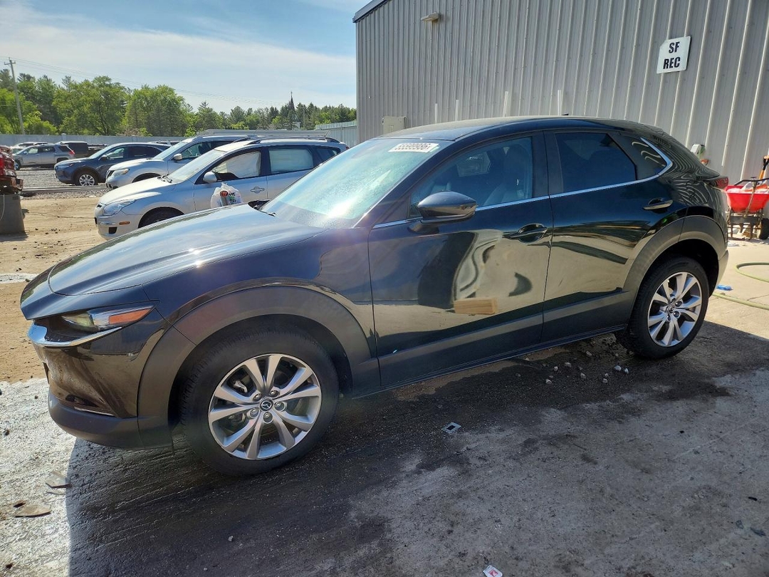 Vue de 2020 MAZDA CX-30 PREFERRED, angle 1