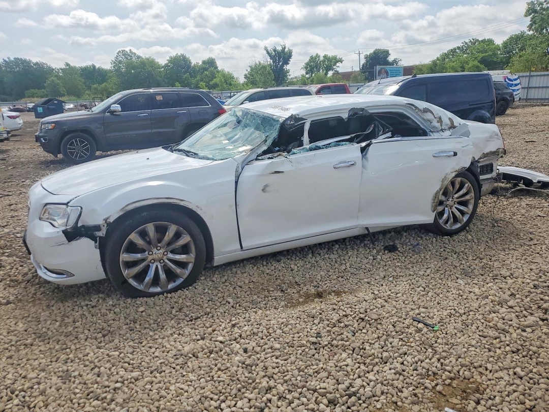 منظر 2018 CHRYSLER 300 LIMITED، زاوية 1