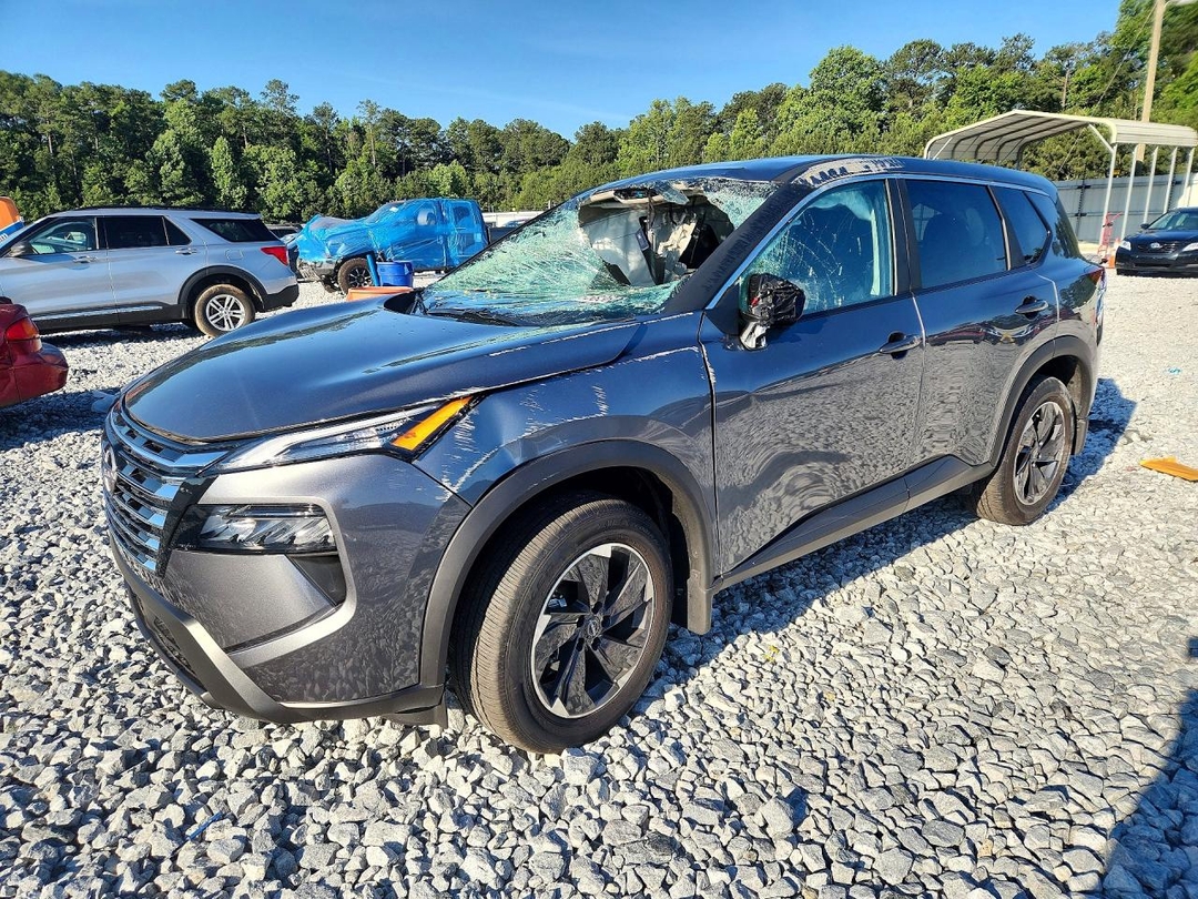 Vue de 2026 NISSAN ROGUE SV, angle 1