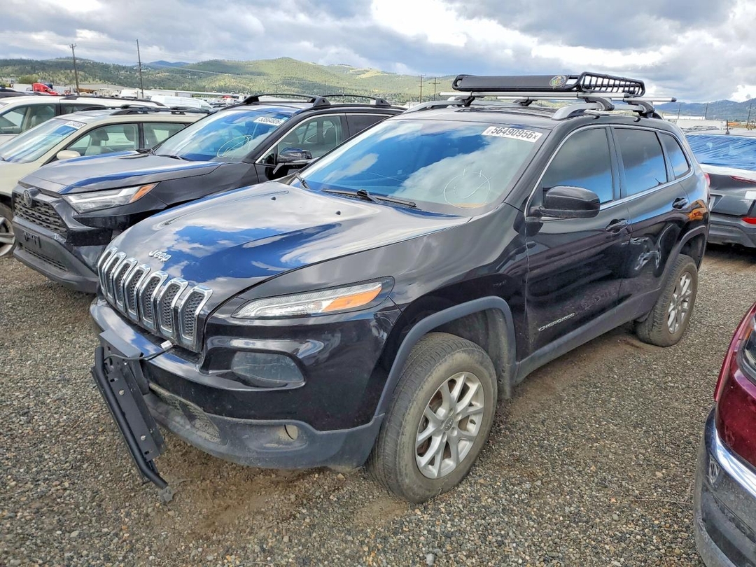Vue de 2016 JEEP CHEROKEE LATITUDE, angle 1