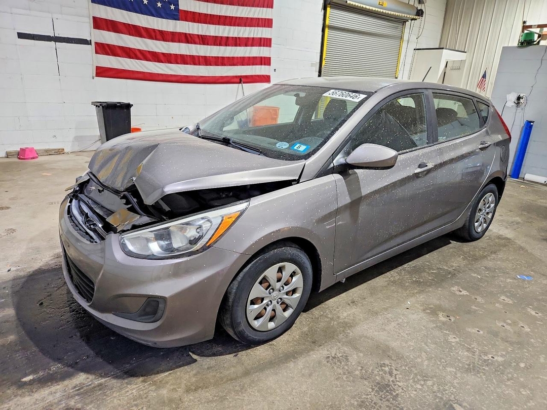 Vista de 2017 HYUNDAI ACCENT SE, ángulo 1