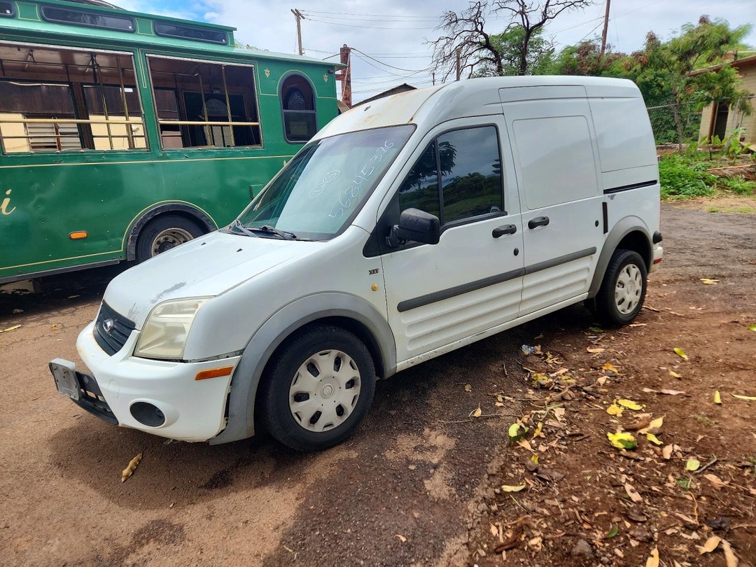 Vue de 2013 FORD TRANSIT CONNECT XLT DELIVERY VAN, angle 1