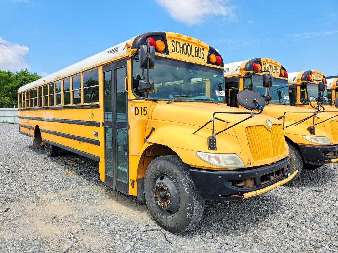 منظر 2013 IC CORPORATION CE SERIES SCHOOL - SCHOOL BUS، زاوية 1