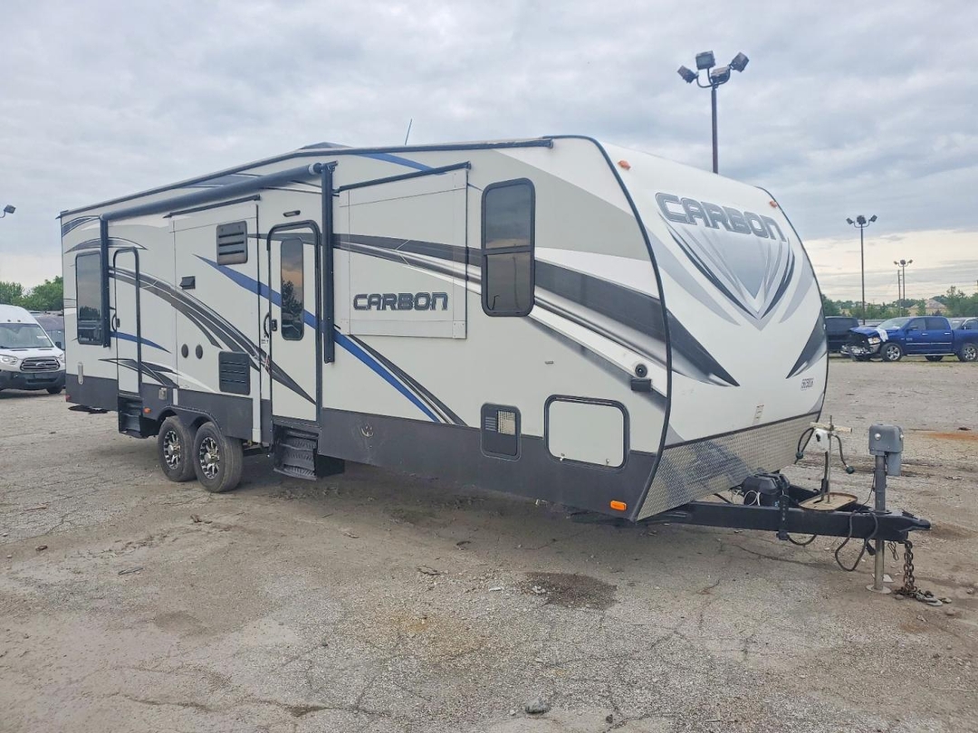 Vue de 2015 KEYSTONE CARBON CAMPER, angle 1