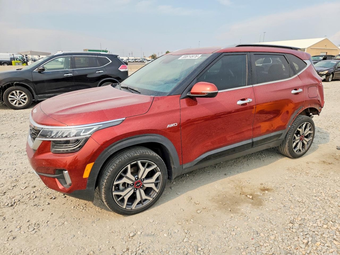 Vista de 2023 KIA SELTOS, ángulo 1