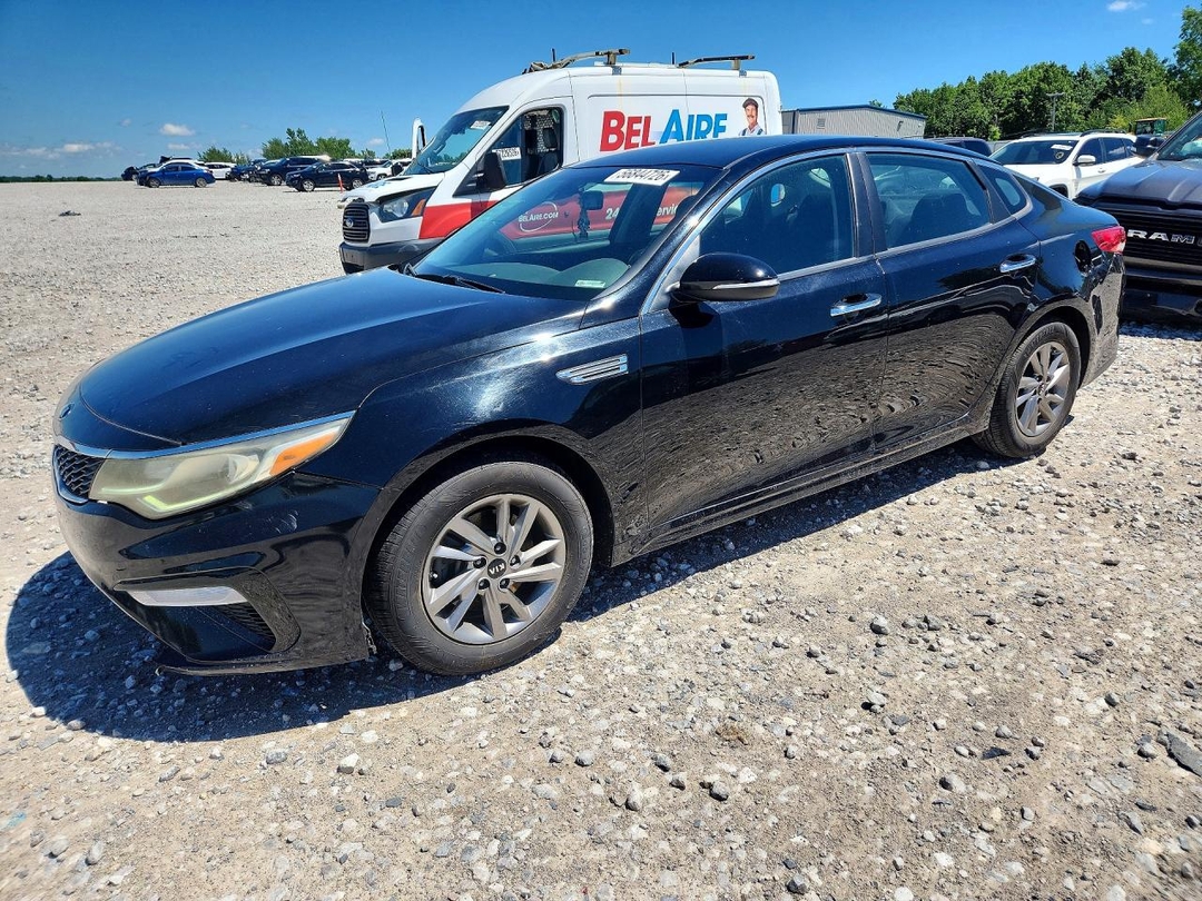 Vista de 2020 KIA OPTIMA LX, ángulo 1