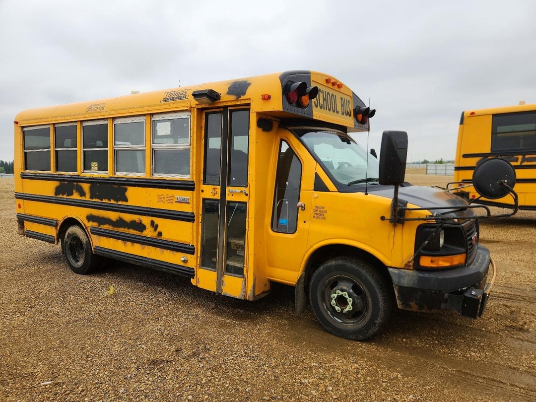 Вид 2011 THOMAS MINOTOUR G4500 - SCHOOL BUS, угол 1