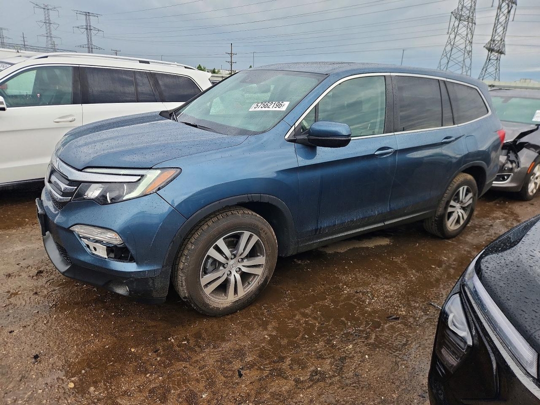 Vista de 2017 HONDA PILOT EXL, ángulo 1