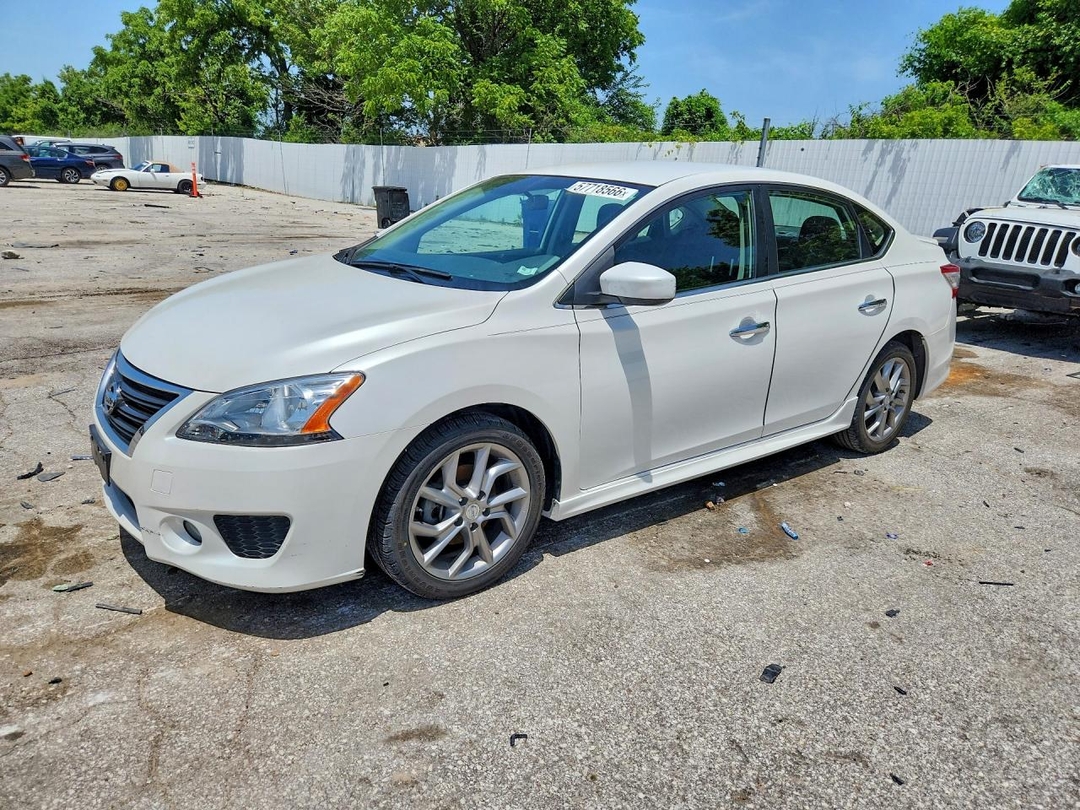 Vista de 2013 NISSAN SENTRA SR TURBO, ángulo 1