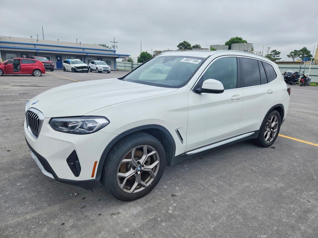 Вид 2022 BMW X3 XDRIVE30I, угол 1