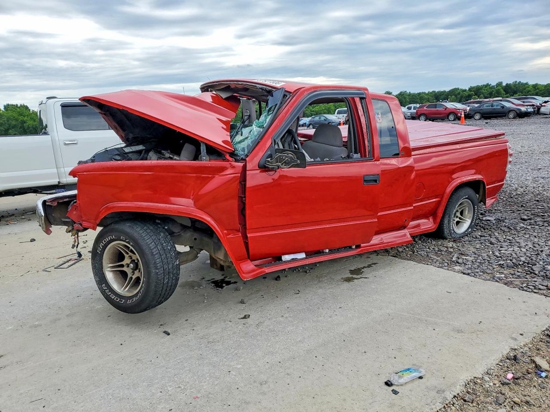 Vue de 1997 CHEVROLET GMT-400 C1500, angle 1