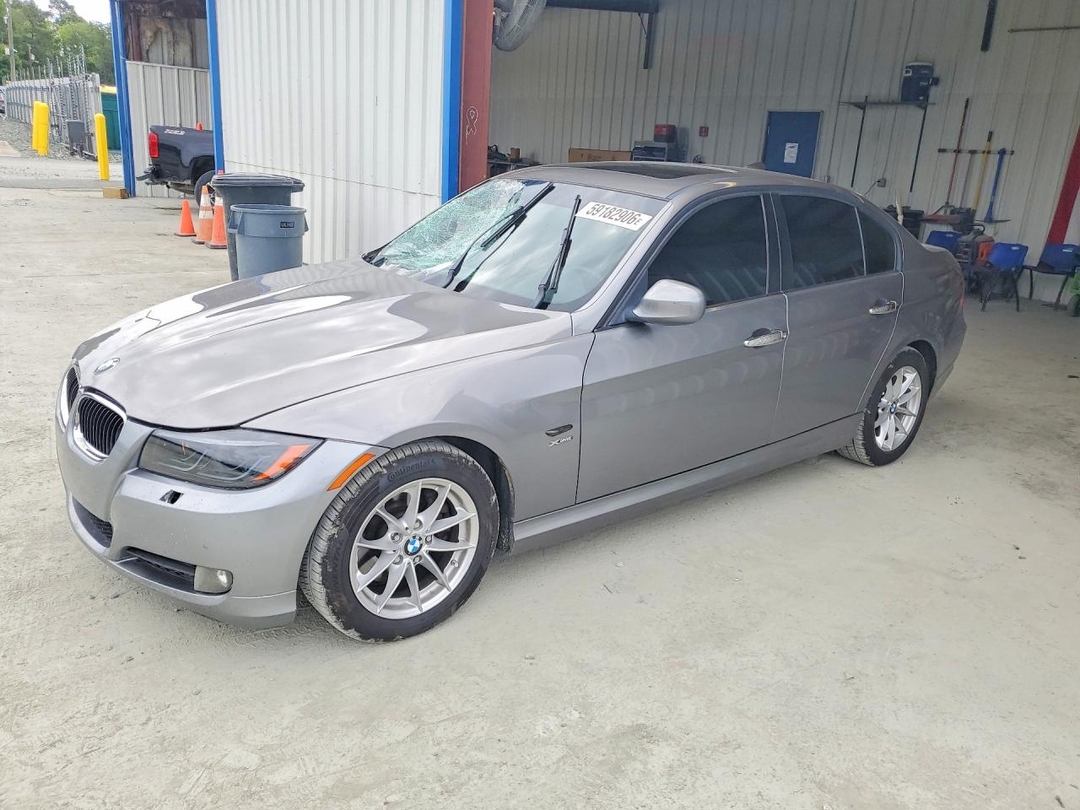 منظر 2010 BMW 328 XI SULEV، زاوية 1