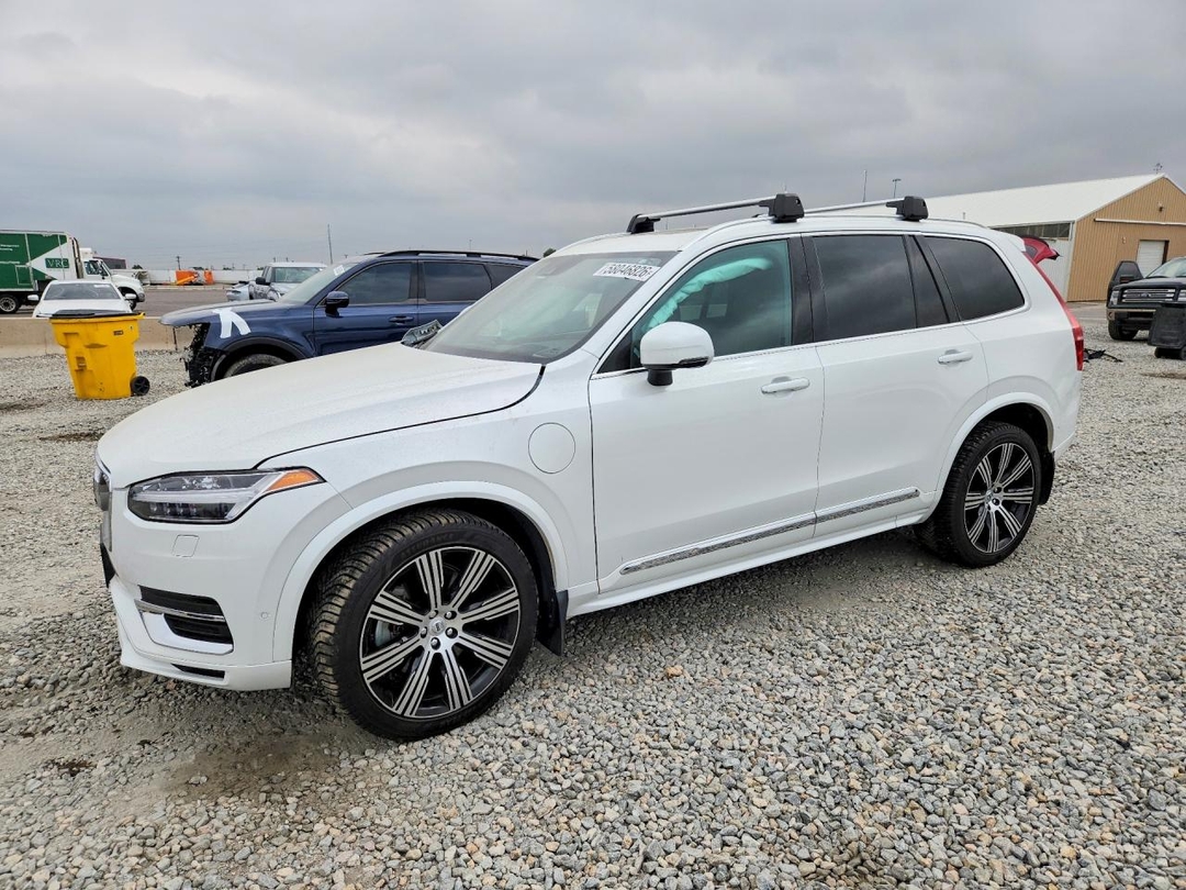 Vista de 2021 VOLVO XC90 T8 RECHARGE INSCRIPTION, ángulo 1