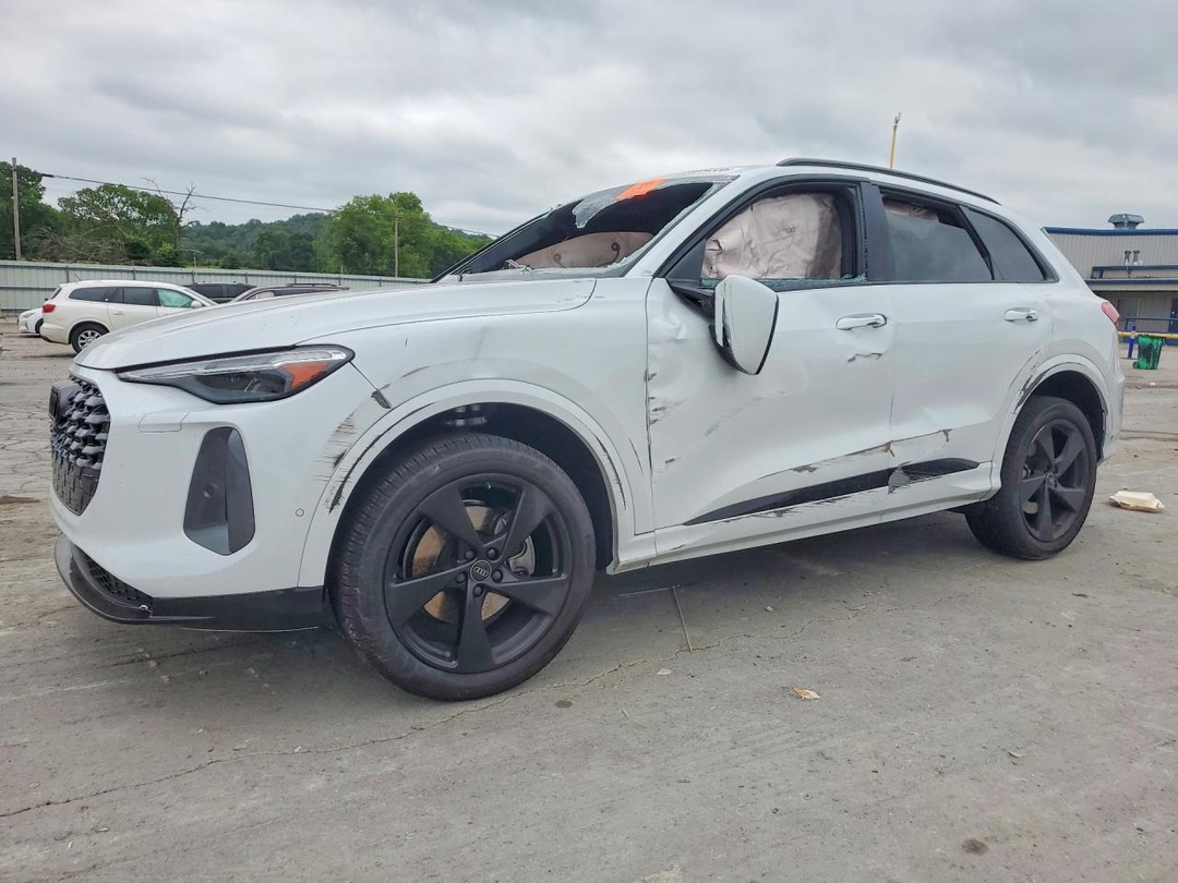 منظر 2025 AUDI Q5 PREMIUM PLUS، زاوية 1
