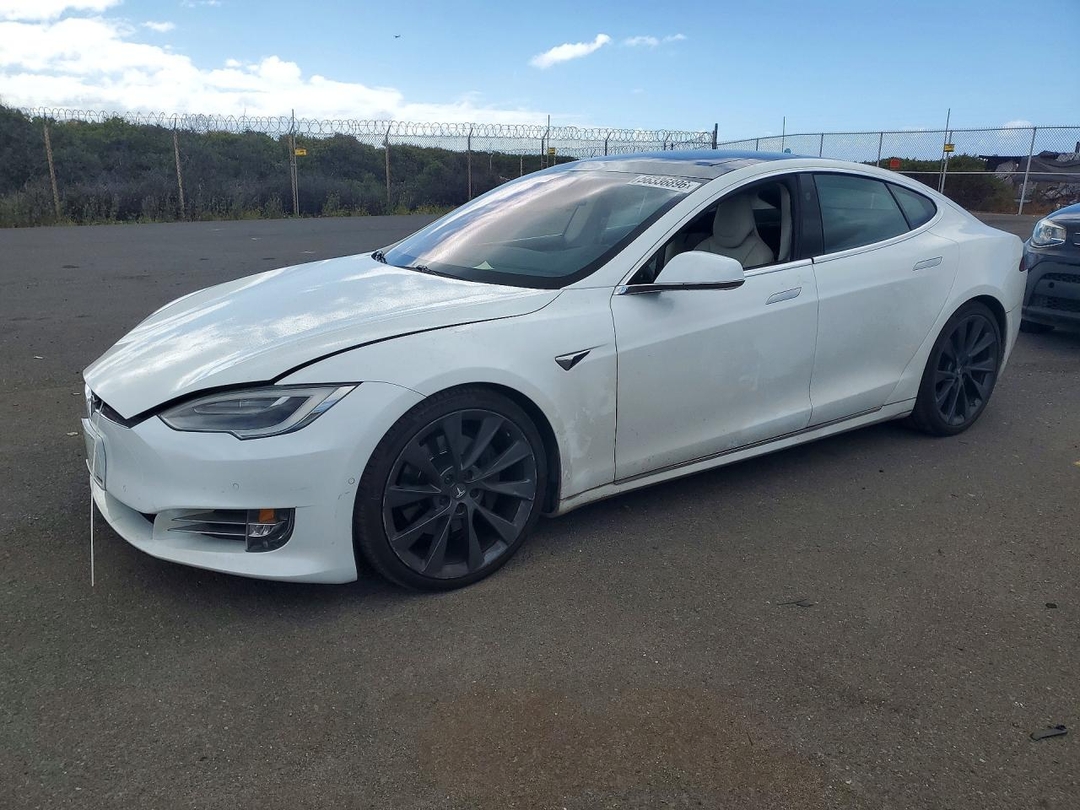 Vista de 2018 TESLA MODEL S, ángulo 1