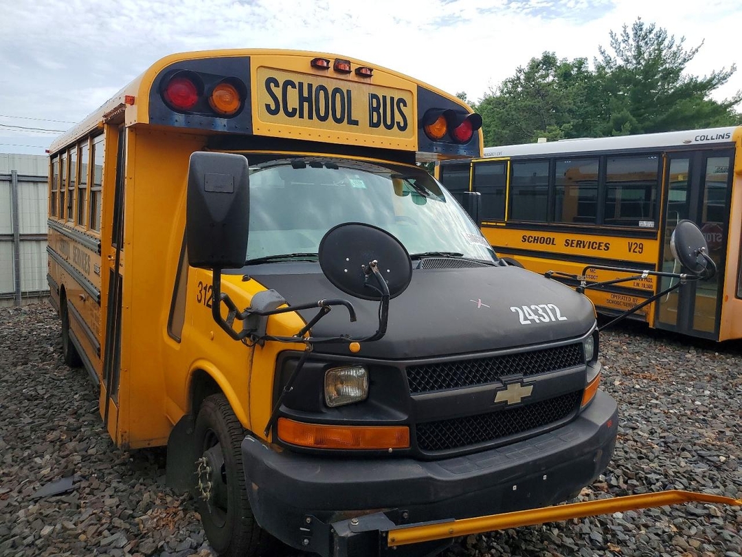Вид 2012 THOMAS MINOTOUR G4500 - SCHOOL BUS, угол 1