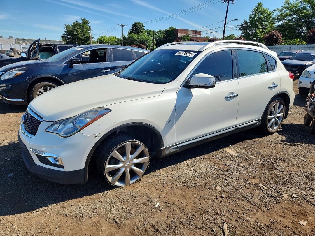 منظر 2016 INFINITI QX50 BASE، زاوية 1