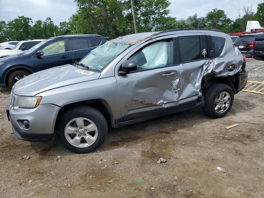 Vue de 2016 JEEP COMPASS SPORT, angle 1
