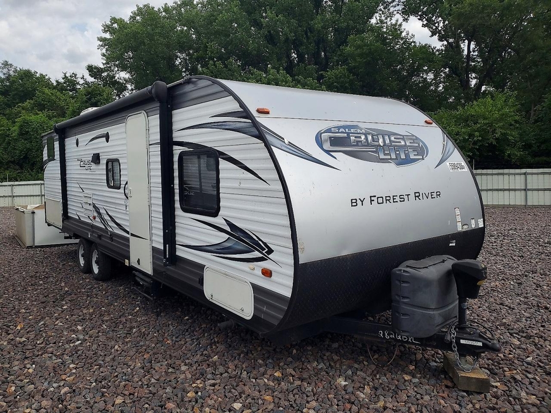 Vista de 2016 FOREST RIVER SALEM CRUISE LITE CAMPER, ángulo 1
