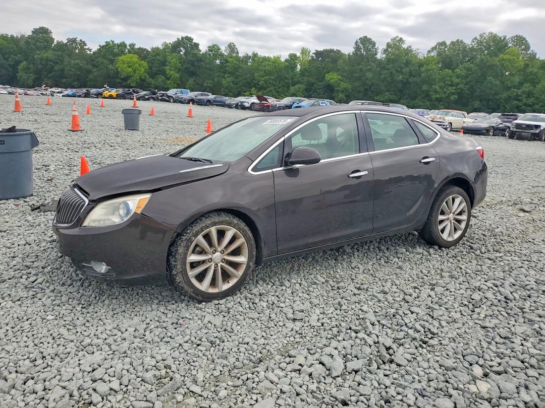 Vista de 2012 BUICK VERANO, ángulo 1
