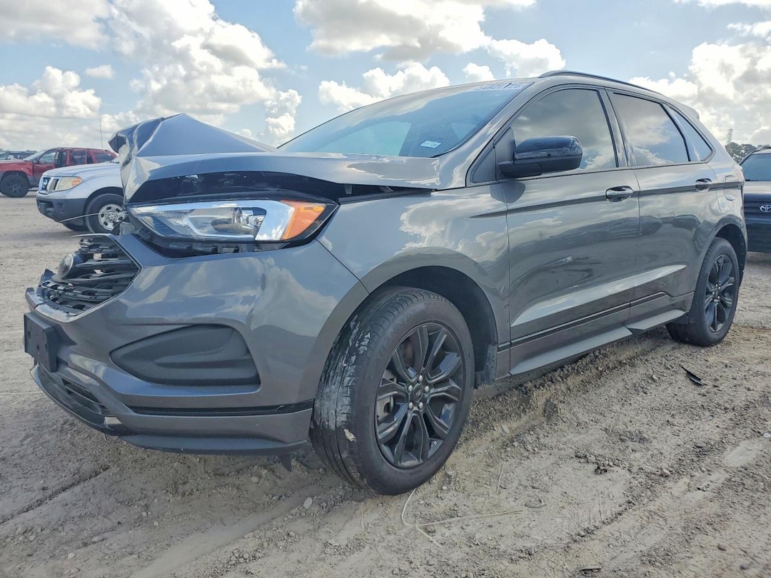 Vue de 2023 FORD EDGE LIMITED, angle 1