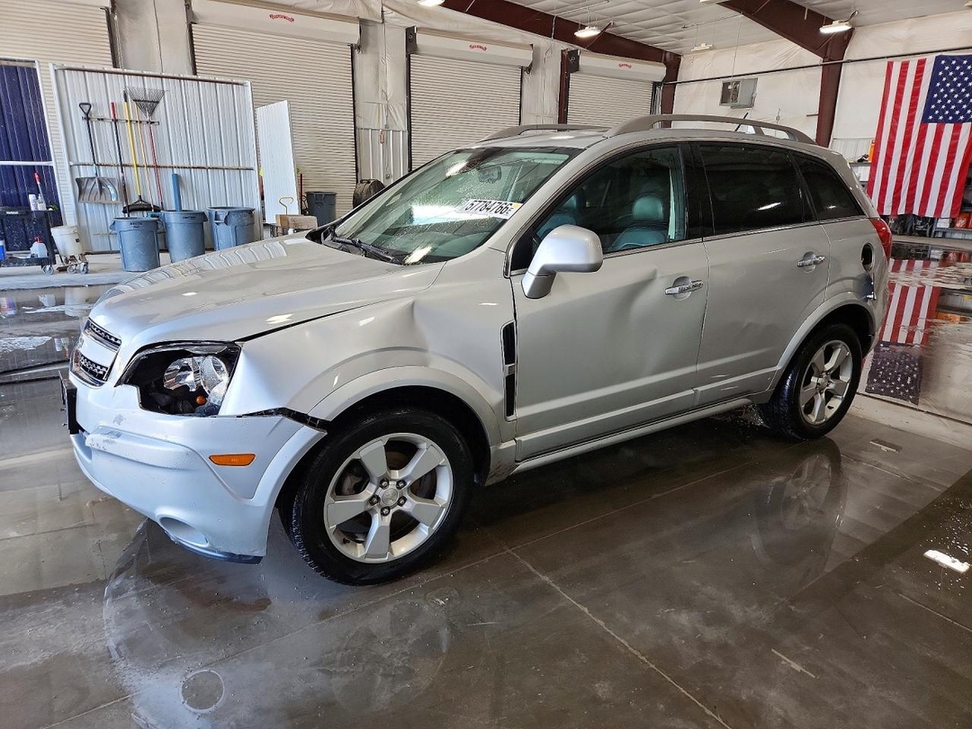 منظر 2014 CHEVROLET CAPTIVA LTZ، زاوية 1
