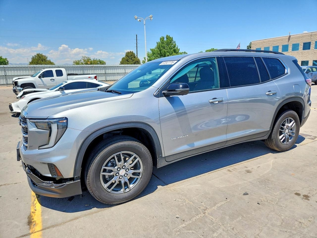 Вид 2025 GMC ACADIA ELEVATION, угол 1