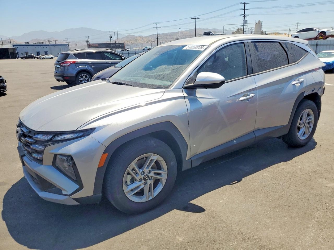منظر 2025 HYUNDAI TUCSON SE، زاوية 1