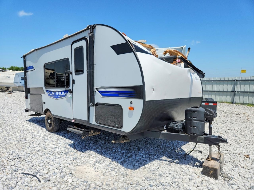 Vue de 2023 FOREST RIVER SALEM CAMPER, angle 1