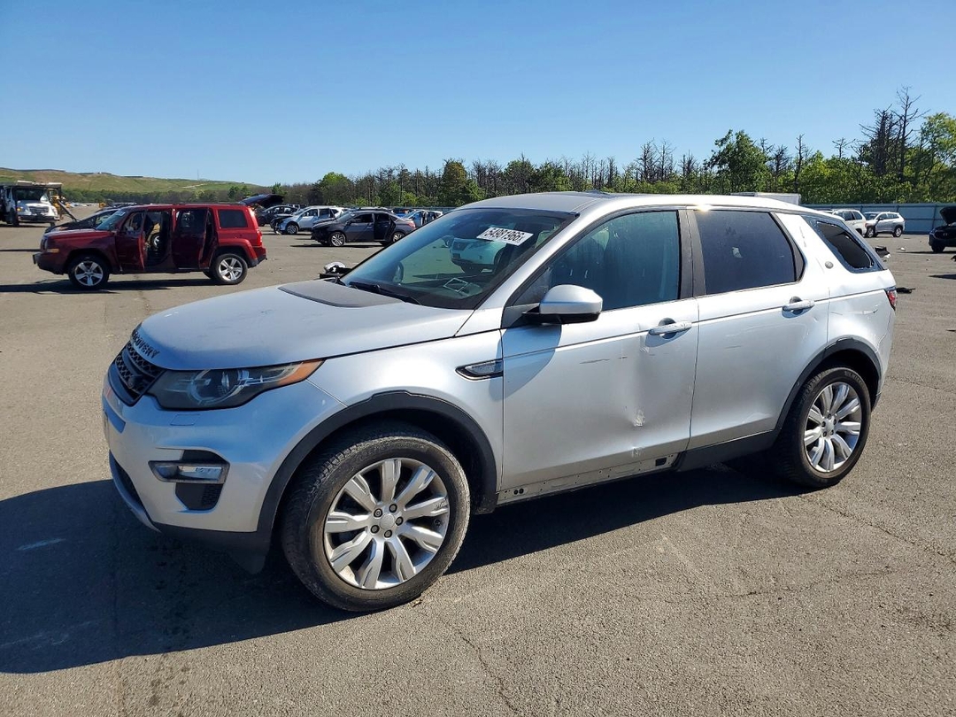 Vue de 2015 LAND ROVER DISCOVERY SPORT HSE LUXURY, angle 1