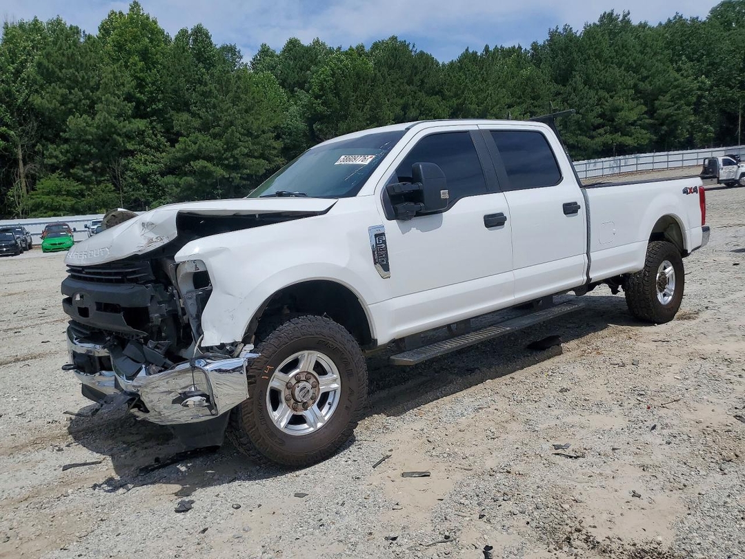 منظر 2017 FORD F250 SUPER DUTY، زاوية 1