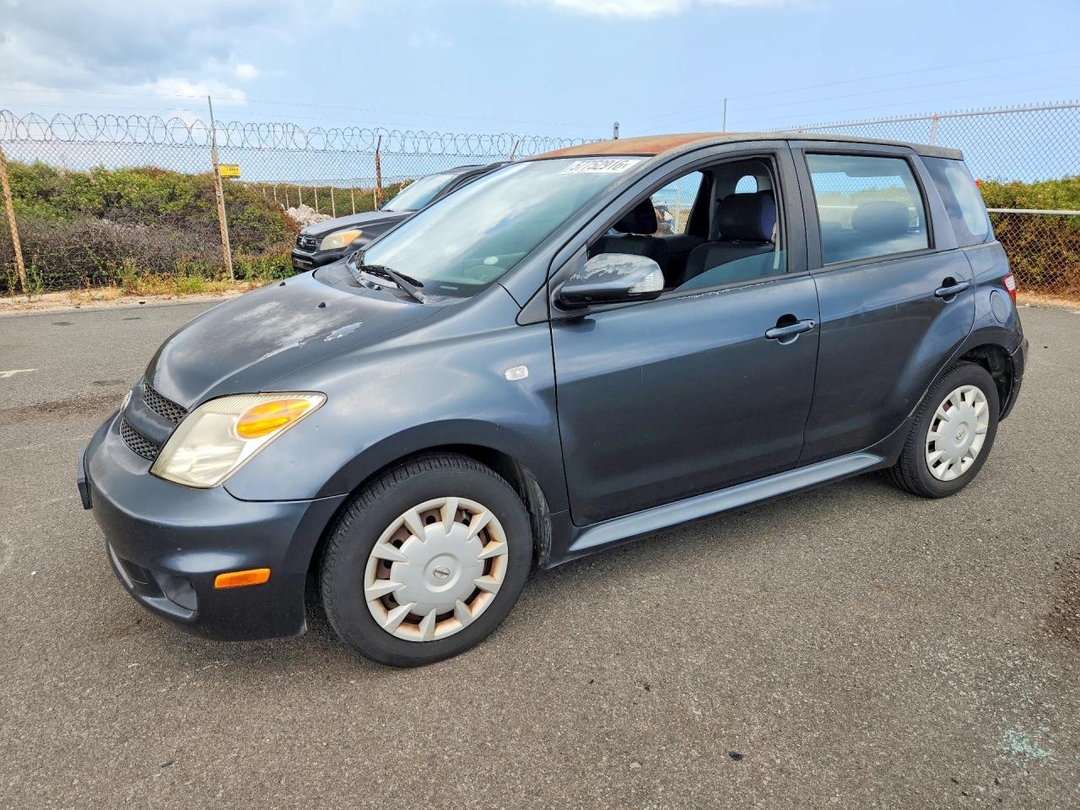 Vista de 2006 SCION XA BASE, ángulo 1