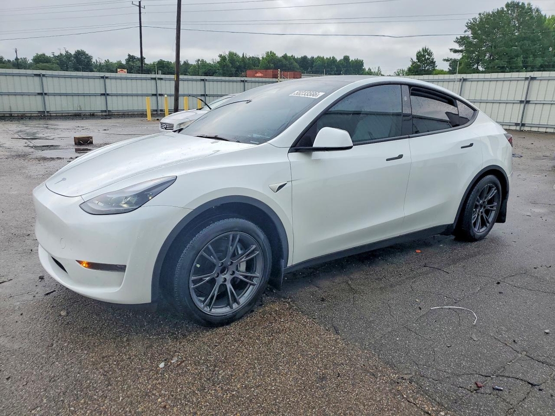 Vista de 2025 TESLA MODEL Y, ángulo 1