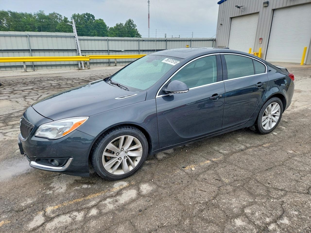 Vue de 2015 BUICK REGAL, angle 1