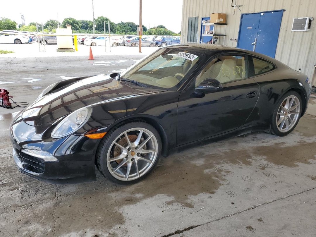 Vue de 2015 PORSCHE 911 CARRERA, angle 1