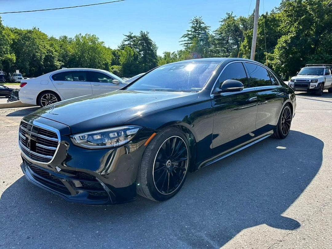 Vue de 2022 MERCEDES-BENZ S 580 4MATIC, angle 1