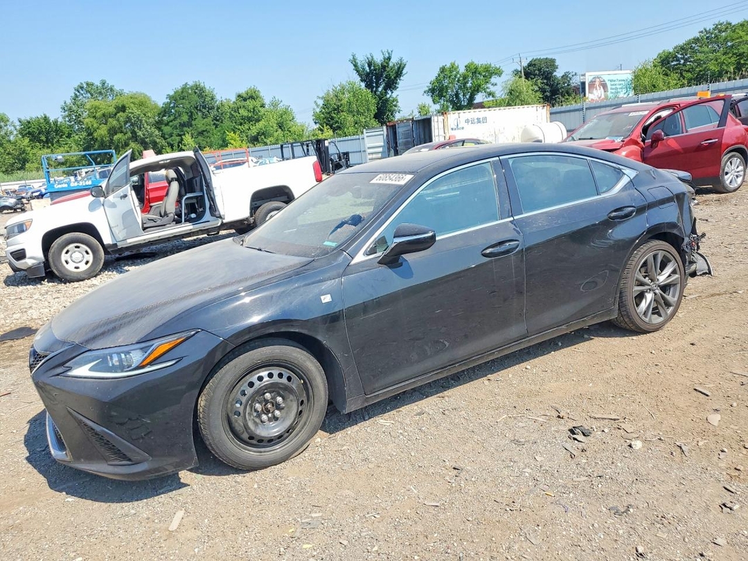 Vue de 2021 LEXUS ES 350 F SPORT, angle 1