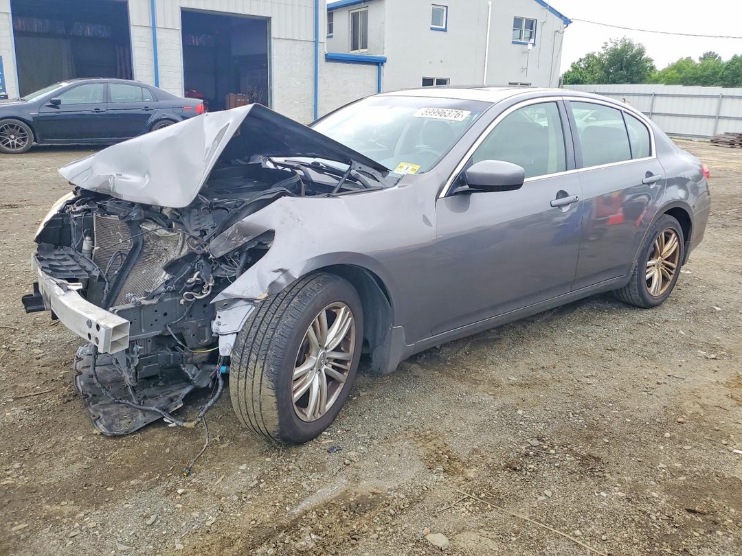 Vue de 2012 INFINITI G25 SEDAN X, angle 1