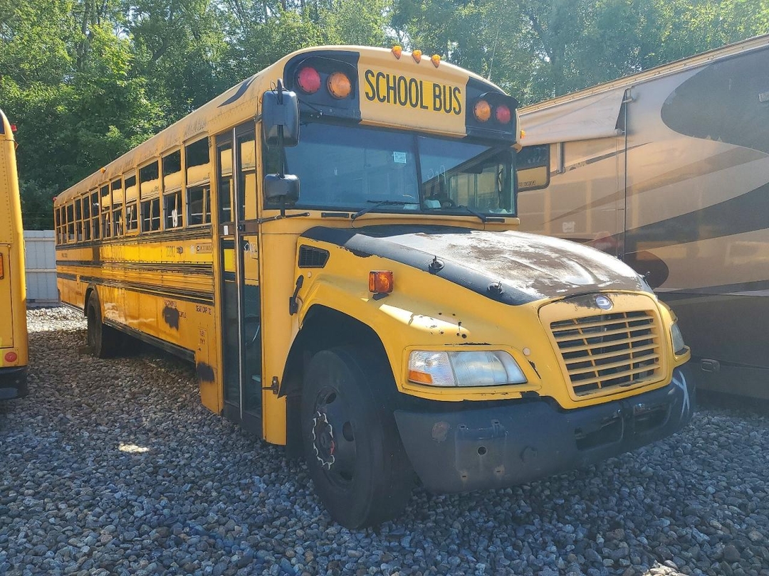 منظر 2013 BLUEBIRD VISION - SCHOOL BUS، زاوية 1