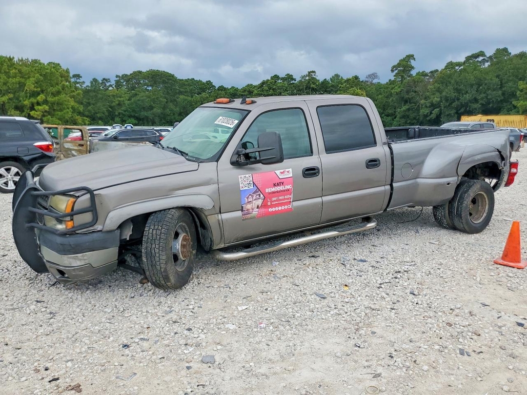 Vue de 2006 CHEVROLET SILVERADO C3500, angle 1