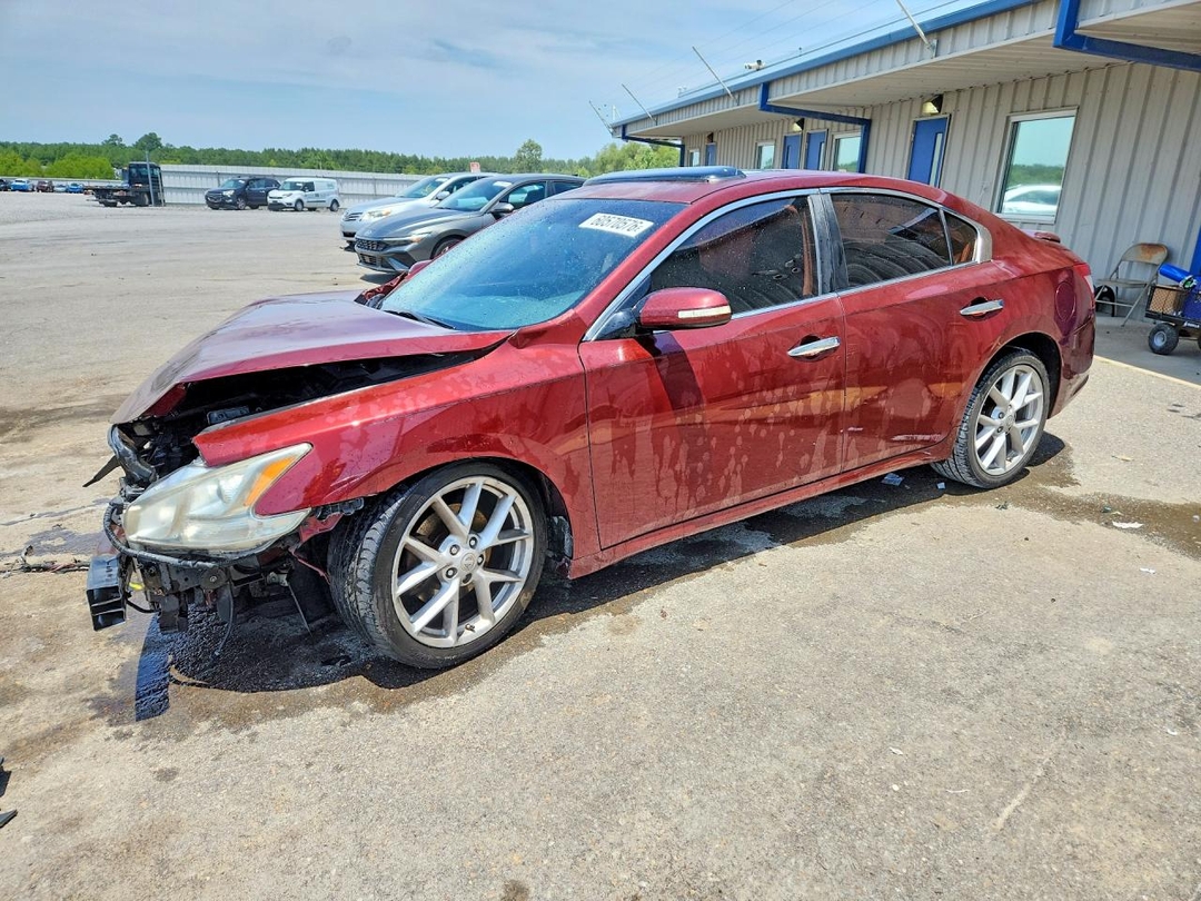 Vue de 2009 NISSAN MAXIMA S/SV, angle 1