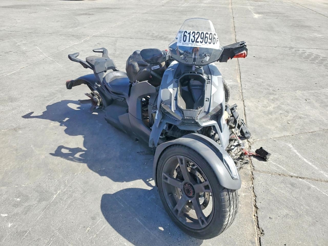 Vista de 2020 CAN-AM RYKER, ángulo 1
