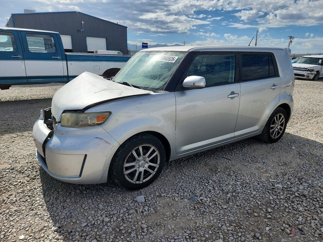 منظر 2008 TOYOTA SCION XB، زاوية 1