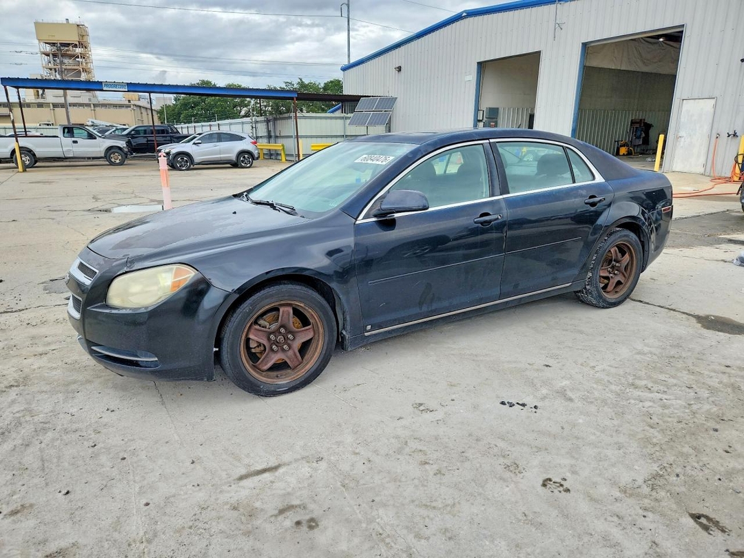 Vue de 2009 CHEVROLET MALIBU 1LT, angle 1