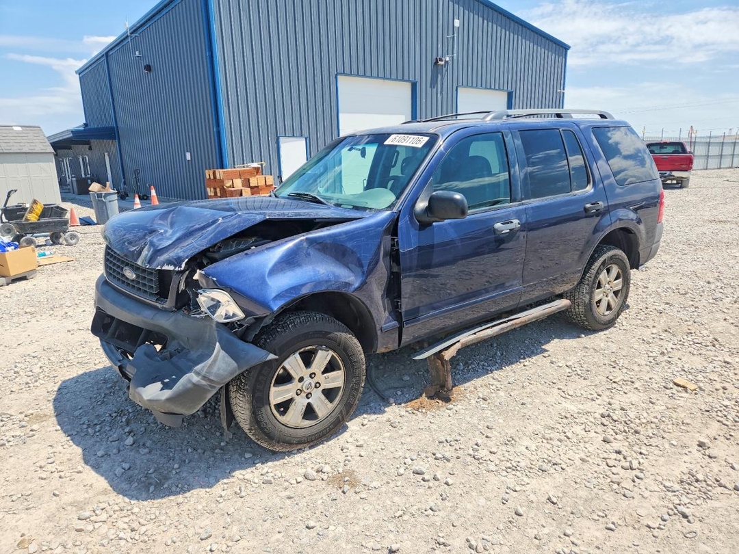 Vue de 2003 FORD EXPLORER XLS, angle 1